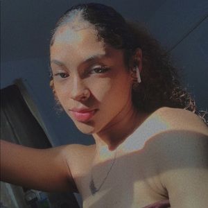 Meet your Posher, Ashly